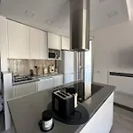 Apartamento Roby S House